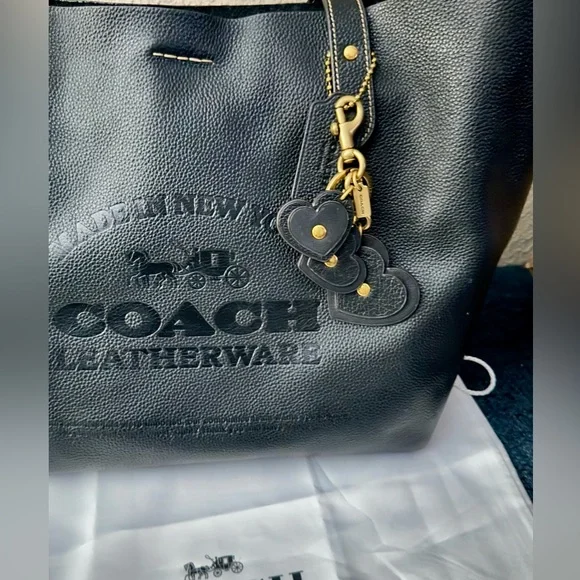 Coach Heart Cluster Charm Key Chain ♥️💝 - Picture 4 of 5